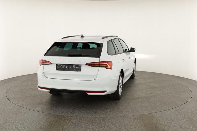 Skoda Octavia Combi 2.0 TDI 110 kW Selection DSG Selection, Navi, Pano, AHK, Teilleder, 5-J Garantie 
