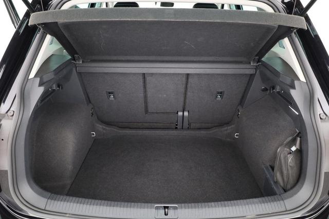 Volkswagen Tiguan move 1.5 TSI DSG Move, AHK, LED, Kamera, Navi, ACC, FS-beheizbar, App-Connect 
