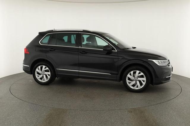 Volkswagen Tiguan move 1.5 TSI DSG Move, AHK, LED, Kamera, Navi, ACC, FS-beheizbar, App-Connect 