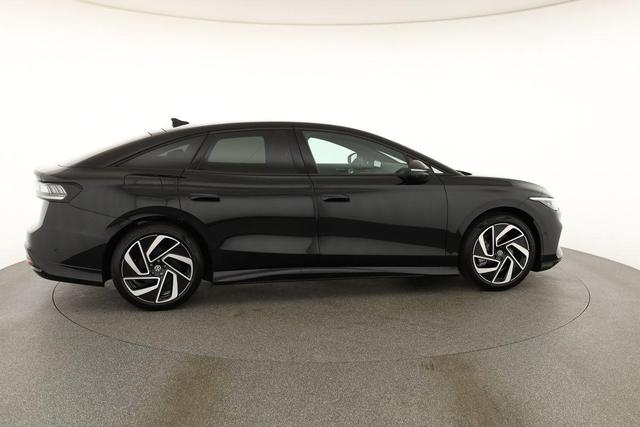 Volkswagen ID.7 Limousine Pro 210 kW Black, AHK, HuD, IQ.Light, IQ.Drive, AreaView, Side, Winter, 20-Zoll 