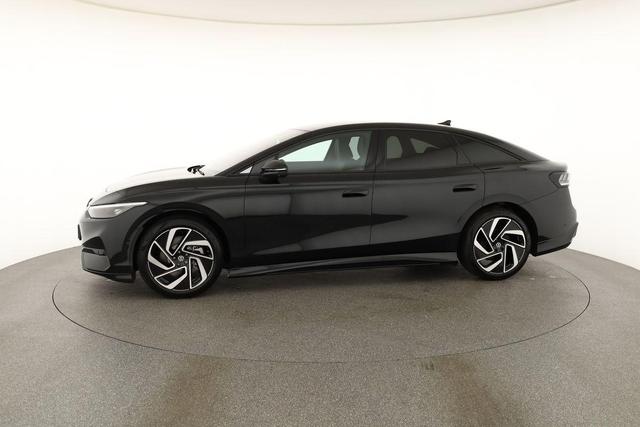 Volkswagen ID.7 Limousine Pro 210 kW Black, AHK, HuD, IQ.Light, IQ.Drive, AreaView, Side, Winter, 20-Zoll 
