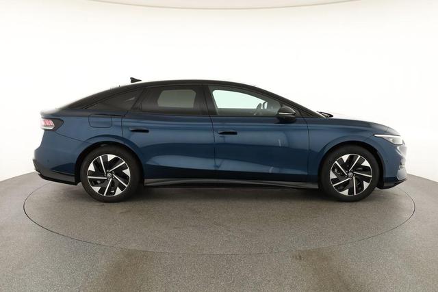 Volkswagen ID.7 Limousine Pro 210 kW Black, AHK, HuD, IQ.Light, IQ.Drive, AreaView, Side, Winter, 19-Zoll 