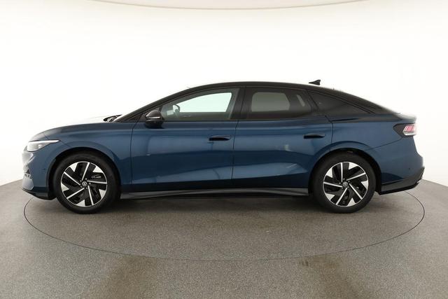 Volkswagen ID.7 Limousine Pro 210 kW Black, AHK, HuD, IQ.Light, IQ.Drive, AreaView, Side, Winter, 19-Zoll 