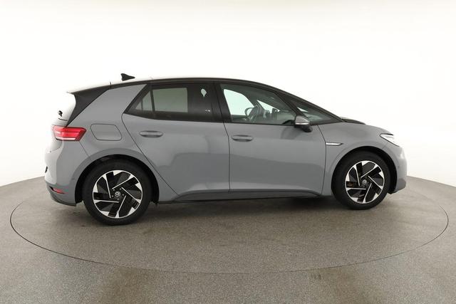 Volkswagen ID.3 Pro Performance 150 kW Performance, Pano, IQ.Light, HuD, Navi, IQ.Drive, Winter, 18-Zoll 