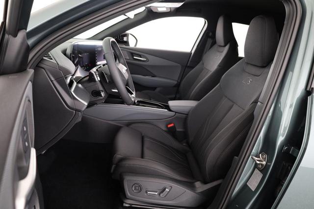 Audi Q3 TFSI quattro 150 kW S-LINE, AHK, Navi, AreaView, Side, Sound, Winter, 20-Zoll 