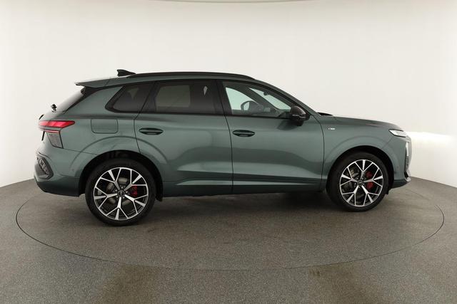 Audi Q3 TFSI quattro 150 kW S-LINE, AHK, Navi, AreaView, Side, Sound, Winter, 20-Zoll 
