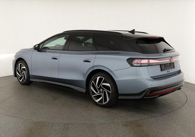 Volkswagen ID.7 Kombi Pro 210 kW Tourer Black, HuD, IQ.Light, IQ.Drive, AreaView, Side, Winter, 20-Zoll 