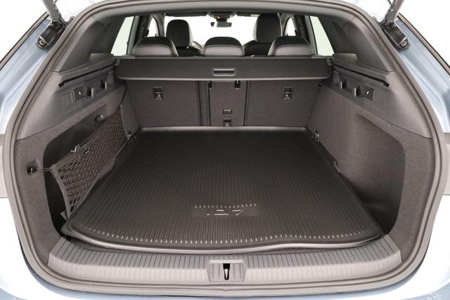 Volkswagen ID.7 Kombi Pro 210 kW Tourer Black, HuD, IQ.Light, IQ.Drive, AreaView, Side, Winter, 20-Zoll 