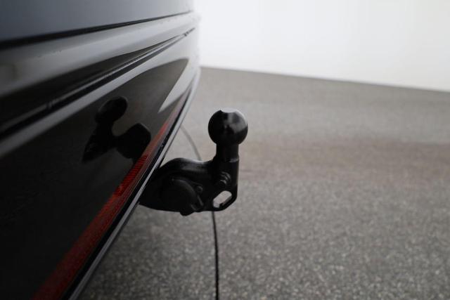 Volkswagen ID.7 Kombi Pro 210 kW Tourer Black, AHK, HuD, IQ.Light, IQ.Drive, AreaView, Side, Winter, 20-Zoll 
