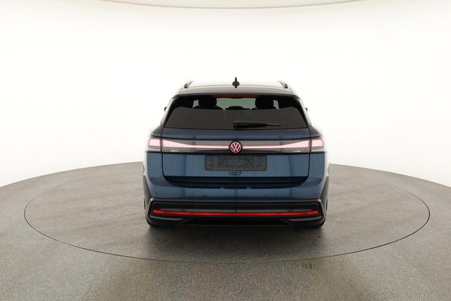 Volkswagen ID.7 Kombi Pro 210 kW Tourer Black, AHK, HuD, IQ.Light, IQ.Drive, AreaView, Side, Winter, 20-Zoll 