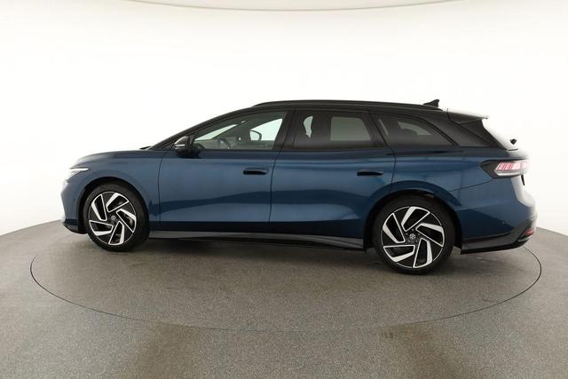 Volkswagen ID.7 Kombi Pro 210 kW Tourer Black, AHK, HuD, IQ.Light, IQ.Drive, AreaView, Side, Winter, 20-Zoll 