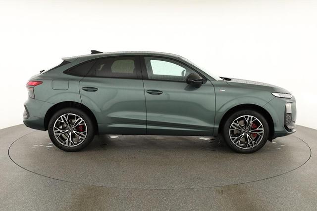 Audi Q3 Sportback TFSI quattro 150 kW S-LINE, Pano, AHK, Navi, AreaView, Side, Sound, Winter, 19-Zoll 