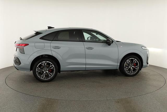 Audi Q3 Sportback TFSI quattro 150 kW S-LINE, Pano, AHK, Navi, AreaView, Side, Sound, Winter, 19-Zoll 