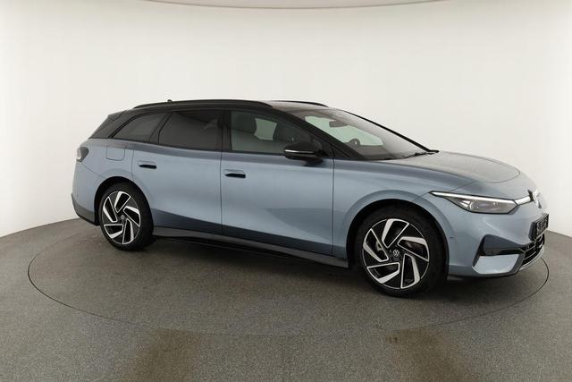 Volkswagen ID.7 Kombi Pro 210 kW Tourer Black, AHK, HuD, IQ.Light, IQ.Drive, AreaView, Side, Winter, 20-Zoll 