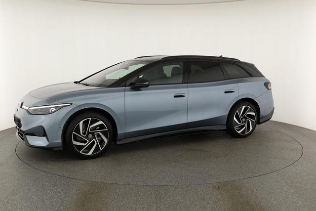 Volkswagen ID.7 Kombi Pro 210 kW Tourer Black, AHK, HuD, IQ.Light, IQ.Drive, AreaView, Side, Winter, 20-Zoll 