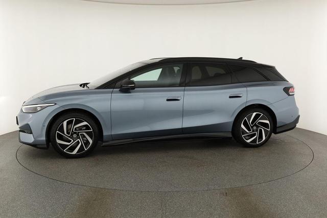 Volkswagen ID.7 Kombi Pro 210 kW Tourer Black, AHK, HuD, IQ.Light, IQ.Drive, AreaView, Side, Winter, 20-Zoll 