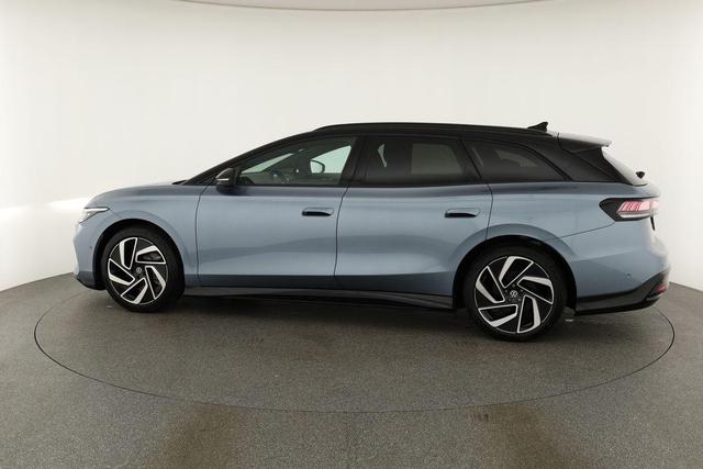 Volkswagen ID.7 Kombi Pro 210 kW Tourer Black, AHK, HuD, IQ.Light, IQ.Drive, AreaView, Side, Winter, 20-Zoll 