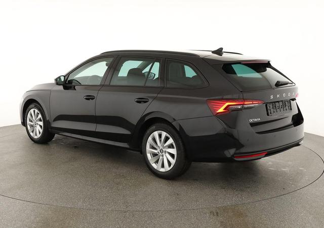 Skoda Octavia Combi 1.5 TSI 110 kW Selection Selection, LED, Side, ACC, Kamera, Winter, 17-Zoll 