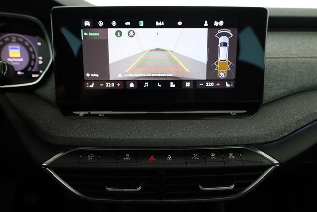 Skoda Octavia Combi 1.5 TSI 110 kW Selection Selection, LED, Side, ACC, Kamera, Winter, 17-Zoll 