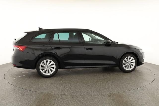 Skoda Octavia Combi 1.5 TSI 110 kW Selection Selection, LED, Side, ACC, Kamera, Winter, 17-Zoll 