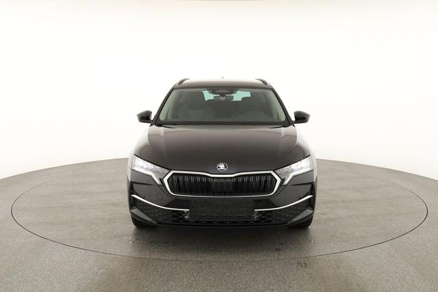 Skoda Octavia Combi 1.5 TSI 110 kW Selection Selection, LED, Side, ACC, Kamera, Winter, 17-Zoll 