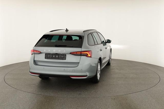 Skoda Octavia Combi 1.5 TSI 110 kW Selection Selection, AHK, LED, Side, ACC, Kamera, Winter, 17-Zoll 