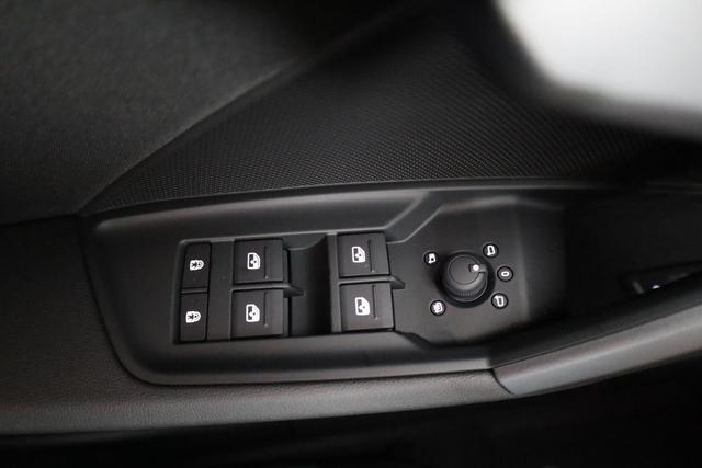 Audi A3 Sportback TFSI quattro 150 kW S line S-LINE, Navi, el. Klappe, Sound, Winter, 18-Zoll, 3-J. Garantie 