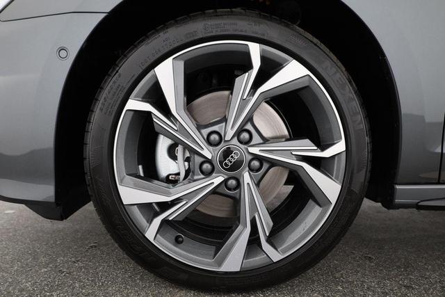 Audi A3 Sportback TFSI quattro 150 kW S line S-LINE, Navi, el. Klappe, Sound, Winter, 18-Zoll, 3-J. Garantie 