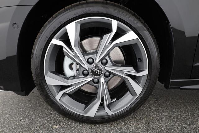 Audi A3 Sportback TFSI quattro 150 kW S line S-LINE, AHK, Navi, el. Klappe, Sound, Winter, 18-Zoll, 3-J. Garantie 