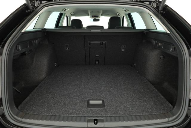 Skoda Octavia Combi 2.0 TDI 110 kW Selection DSG Selection, Navi, AHK, el. Klappe, 5-J Garantie 