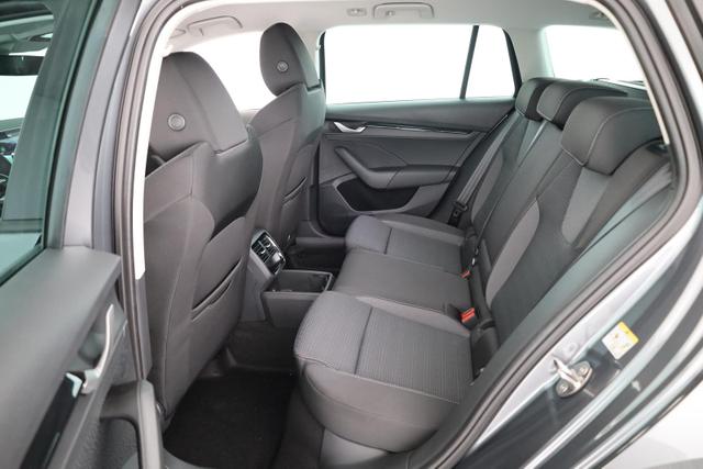 Skoda Octavia Combi 2.0 TDI 110 kW Selection DSG Selection, Navi, AHK, el. Klappe, 5-J Garantie 