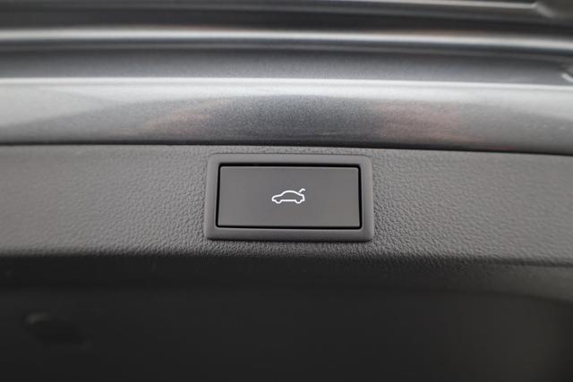 Skoda Octavia Combi 2.0 TDI 110 kW Selection DSG Selection, Navi, AHK, el. Klappe, 5-J Garantie 