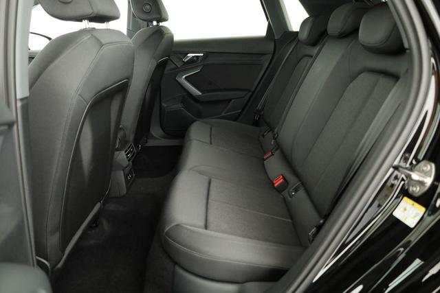 Audi A3 Sportback TFSI quattro 150 kW S line S-LINE, Navi, el. Klappe, Sound, Winter, 18-Zoll, 3-J. Garantie 