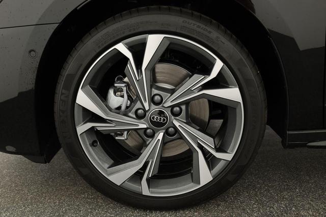 Audi A3 Sportback TFSI quattro 150 kW S line S-LINE, Navi, el. Klappe, Sound, Winter, 18-Zoll, 3-J. Garantie 