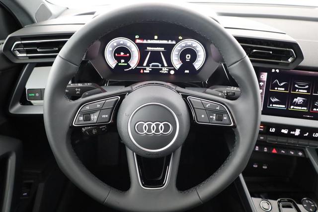 Audi A3 Sportback TFSI quattro 150 kW S line S-LINE, Navi, el. Klappe, Sound, Winter, 18-Zoll, 3-J. Garantie 