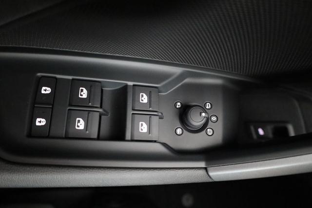 Audi A3 Sportback TFSI quattro 150 kW S line S-LINE, Navi, el. Klappe, Sound, Winter, 18-Zoll, 3-J. Garantie 