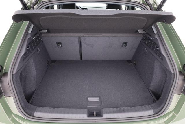 Audi A3 Sportback TFSI quattro 150 kW S line S-LINE, Navi, el. Klappe, Sound, Winter, 18-Zoll, 3-J. Garantie 