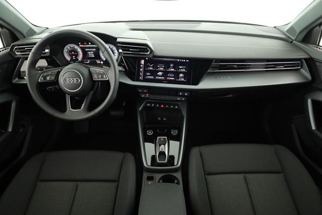 Audi A3 Sportback TFSI quattro 150 kW S line S-LINE, AHK, Navi, el. Klappe, Sound, Winter, 18-Zoll, 3-J. Garantie 