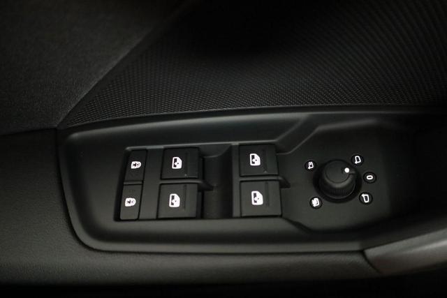 Audi A3 Sportback TFSI quattro 150 kW S line S-LINE, AHK, Navi, el. Klappe, Sound, Winter, 18-Zoll, 3-J. Garantie 