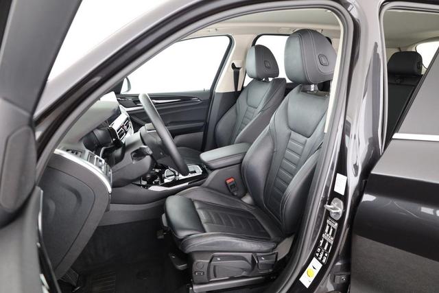 BMW X3 xDrive 20 d 20d xDrive, Laser, AHK, Kamera, Navi, Leder, 19-Zoll 
