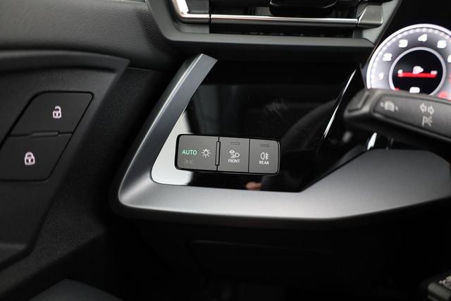 Audi A3 Sportback TFSI quattro 150 kW S line S-LINE, AHK, Navi, el. Klappe, Sound, Winter, 18-Zoll, 3-J. Garantie 