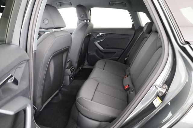 Audi A3 Sportback TFSI quattro 150 kW S line S-LINE, AHK, Navi, el. Klappe, Sound, Winter, 18-Zoll, 3-J. Garantie 