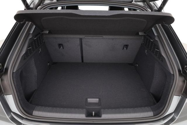 Audi A3 Sportback TFSI quattro 150 kW S line S-LINE, AHK, Navi, el. Klappe, Sound, Winter, 18-Zoll, 3-J. Garantie 