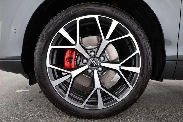 Audi Q3 TFSI quattro 150 kW S-Line, Pano, AHK, Navi, AreaView, Side, Winter, 20-Zoll 