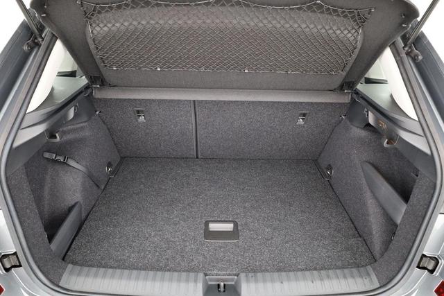 Skoda Kamiq Selection 1.5 TSI DSG Selection, LED, Kamera, Winter, Ladeboden, 16-Zoll, 4 J.-Garantie 