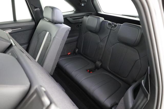 Skoda Kodiaq 2.0 TSI 150 kW 4x4 Sportline DSG Sportline, 7-Sitzer, AHK, Navi, Matrix, Side, Kamera, Winter, 19-Zoll, 4 J.-Garantie 