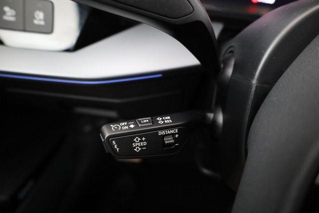Audi RS3 Sportback 2.5 294 kW TFSI quattro quattro, SONOS, Matrix, Sportabgas, Side, 5 J.-Garantie 