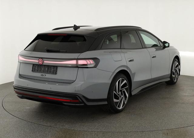 Volkswagen ID.7 Kombi Pro 210 kW Tourer Black, HuD, IQ.Light, IQ.Drive, AreaView, Side, Winter, 20-Zoll 