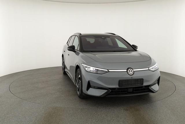 Volkswagen ID.7 Kombi Pro 210 kW Tourer Black, HuD, IQ.Light, IQ.Drive, AreaView, Side, Winter, 20-Zoll 