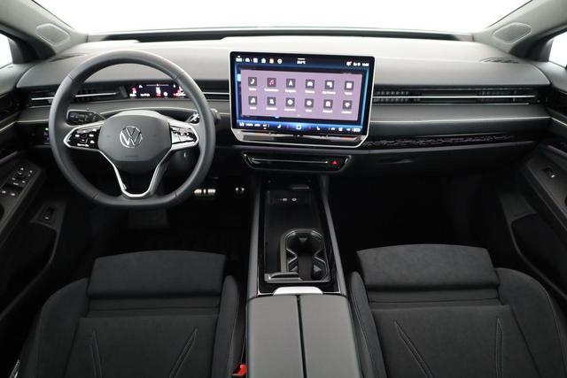 Volkswagen ID.7 Kombi Pro 210 kW Tourer Black, AHK, HuD, IQ.Light, IQ.Drive, AreaView, Side, Winter, 20-Zoll 